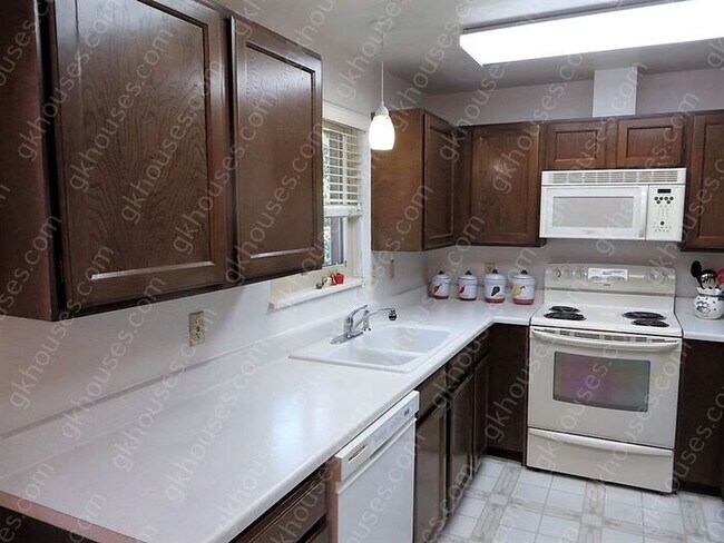 Building Photo - 8224 Ames Way