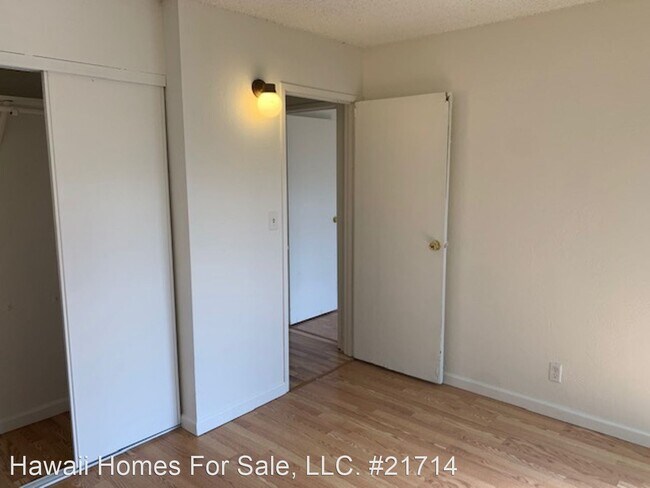 Foto del edificio - 2 br, 1 bath House - 87-127 Helelua St.  H201