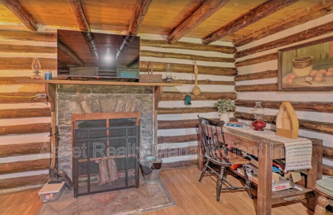 Building Photo - 289 Bailey Dr