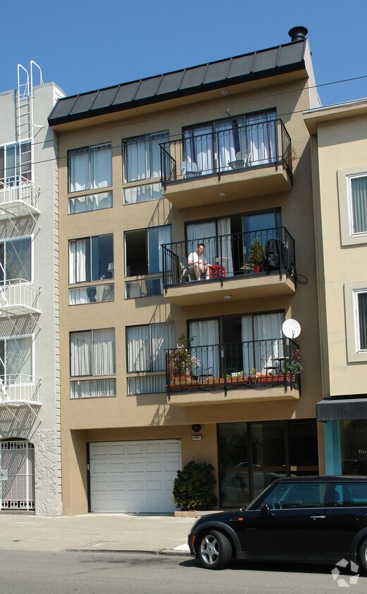 Foto del edificio - 2460 Chestnut St