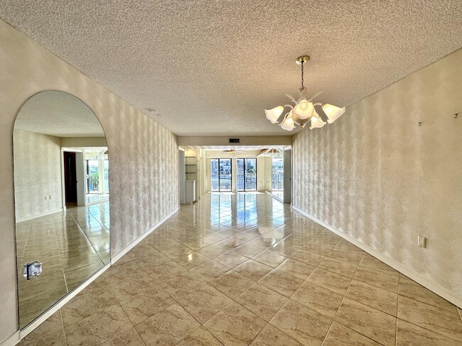 Foto del edificio - 1501 Marina Isle Way