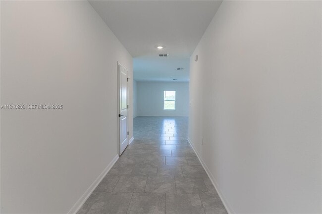 Building Photo - 934 Cattleman St