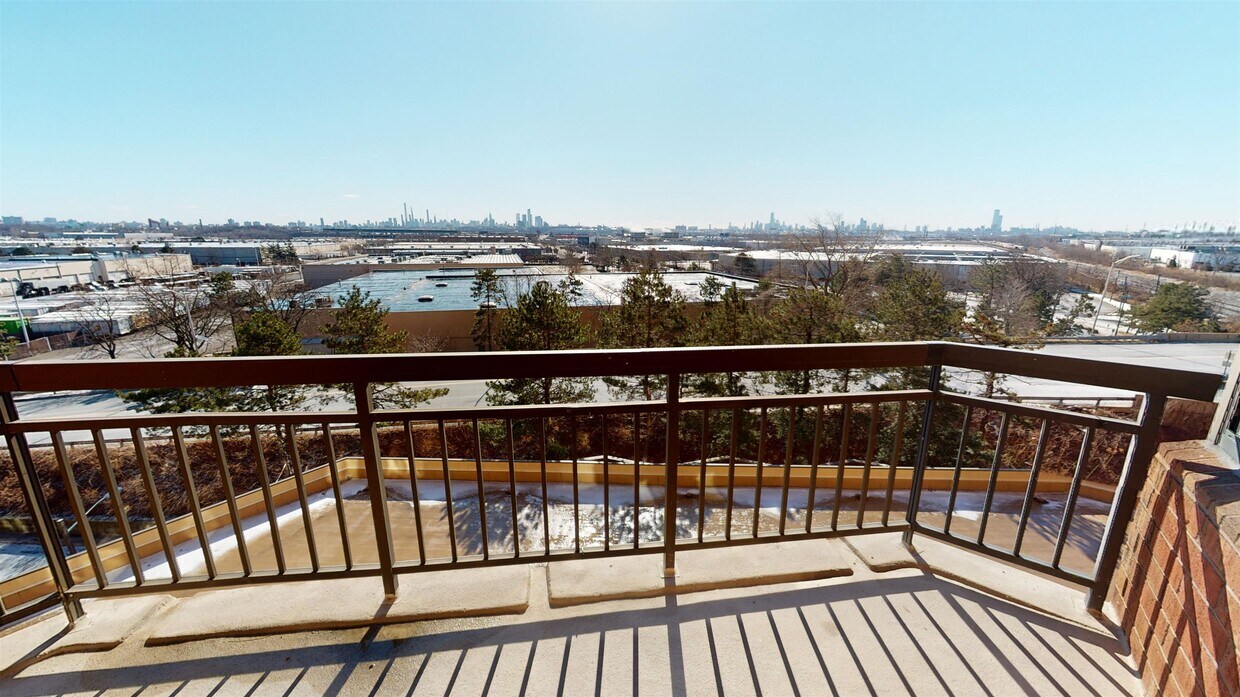 Foto principal - 505 Harmon Cove Tower