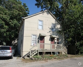 Building Photo - 2456-2458-2458 N Pearl St