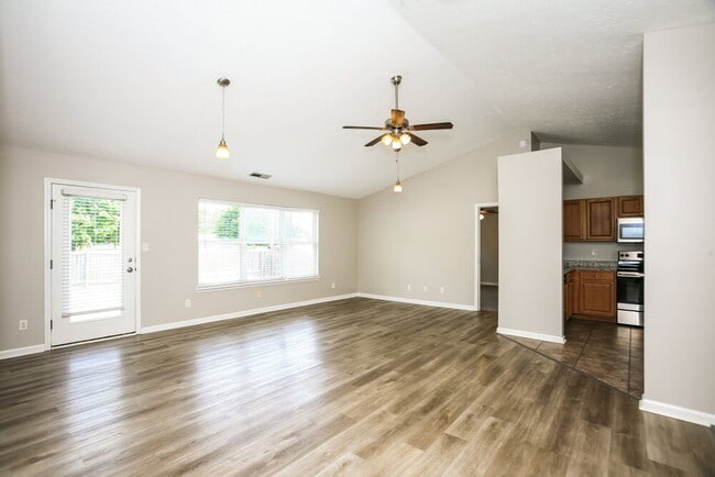 Building Photo - 5426 Claybrooke Dr