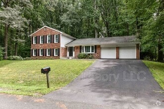 Building Photo - 12231 Westwood Hills Dr