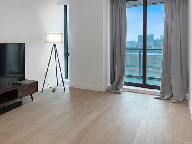 Foto del edificio - 134-37 35th Ave
