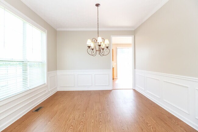 Foto del edificio - 317 Park Creek Ridge