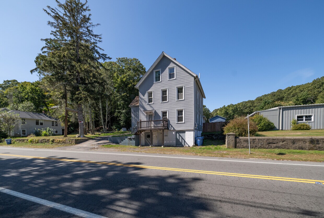 Foto principal - 324 Norwich Ave