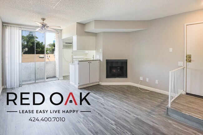 Foto del edificio - 8309 Cedros Ave