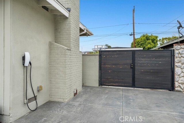 Foto del edificio - 6133 E Oakbrook St