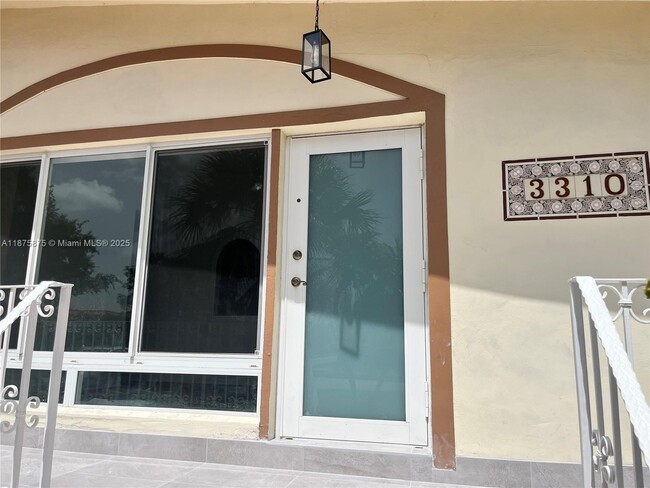 Building Photo - 3310 SW 82nd Ave