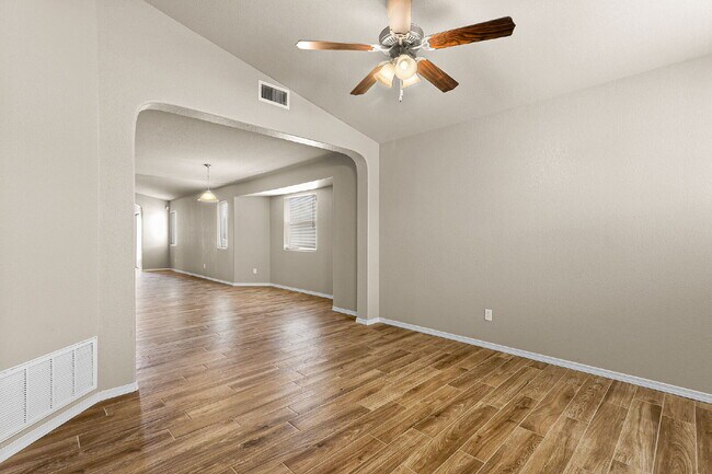Building Photo - "Charming 3-Bed, 2-Bath Oasis on Dust Storm Lane – Spacious 1,596 Sq Ft Home in El Paso!"