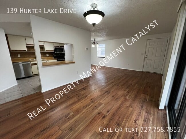 Building Photo - 139 Hunter Lake Dr