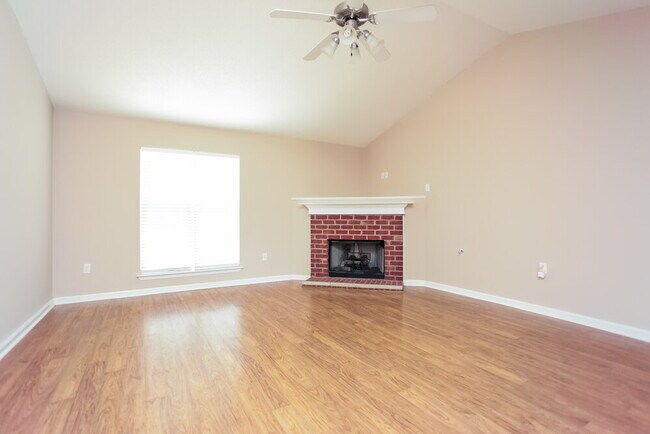 Foto del edificio - 8035 Park Pike