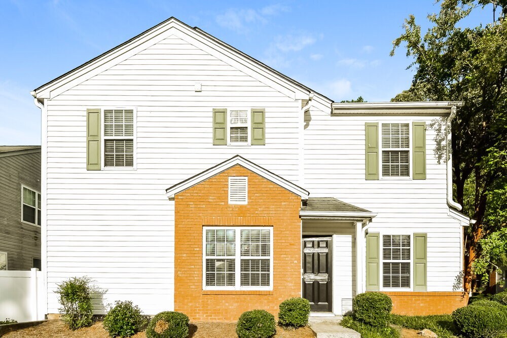 Primary Photo - 270 Windcroft Ln NW