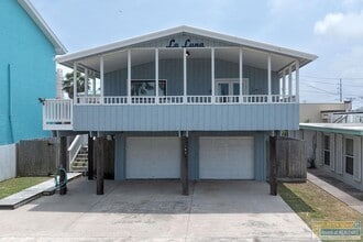 Building Photo - 105 E Marisol Dr