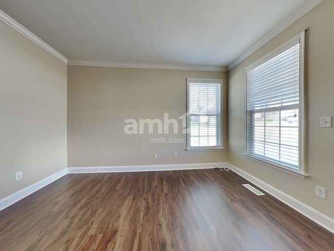 Building Photo - 6730 Brook Stone Court