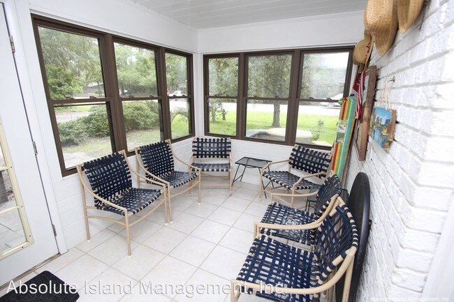 Building Photo - 3 br, 3 bath House - 1 Cassina Lane