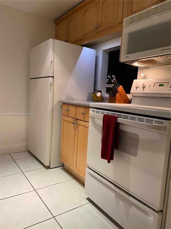 Building Photo - 14601 SW 88th St
