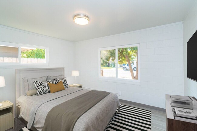 Foto del edificio - 1258 Rosemary Ln