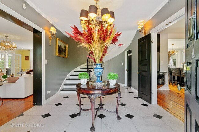 Foto del edificio - 82 Woodley Rd