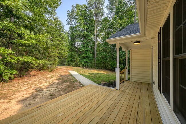 Building Photo - 2416 Horseshoe Bend Dr