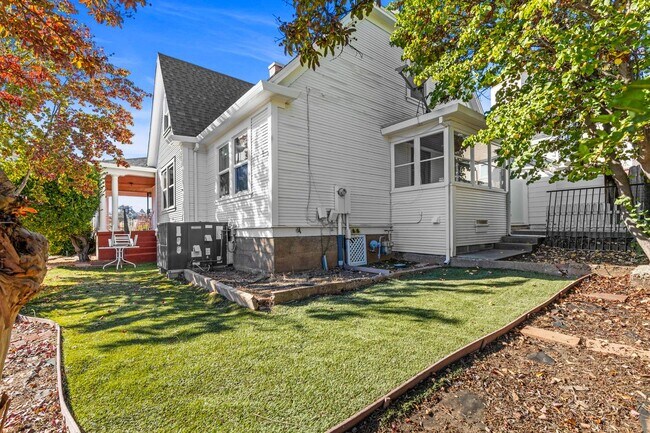 Foto del edificio - 205 Court St