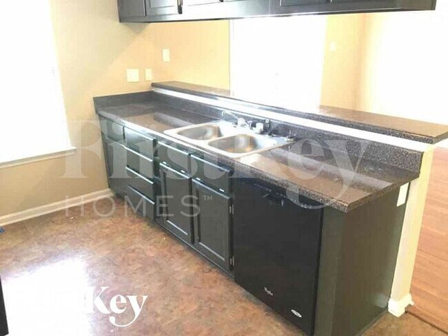 Foto del edificio - 7140 Maryland Ct