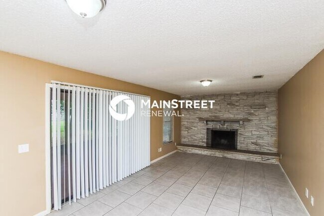 Foto del edificio - 3 Bedroom Pet-Friendly Home in Sebastian, ...