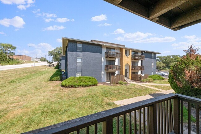 Foto del edificio - Meadowood Apartments