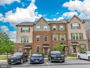 Building Photo - 7246 Winding Hills Dr