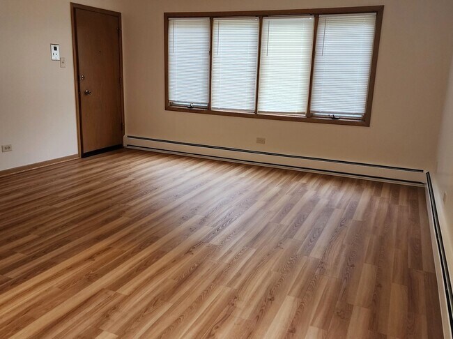 Foto del edificio - 10431 S Keating Ave