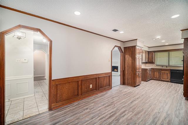 Foto del edificio - 3909 Singleleaf Ln