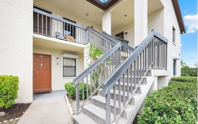 Foto del edificio - 9270 Lake Park Dr