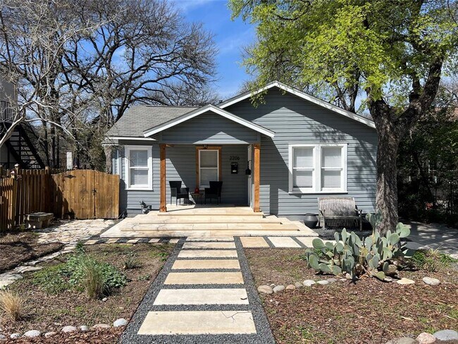Foto del edificio - 2206 Mountain View Rd