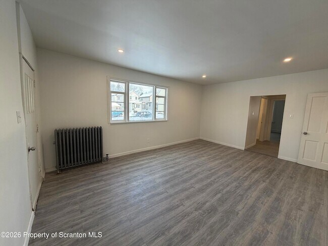 Foto del edificio - 101 Clarkson Ave