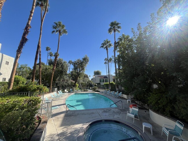 Building Photo - 1725 N Vía Miraleste