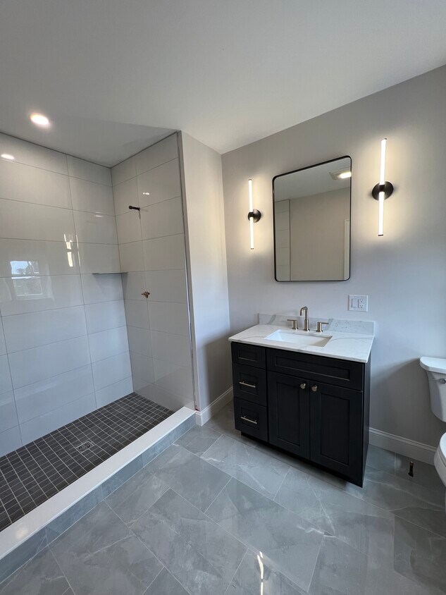 Foto principal - 108 Vinton St
