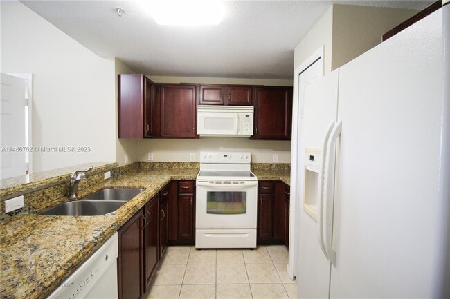 Building Photo - 5271 SW 8th St