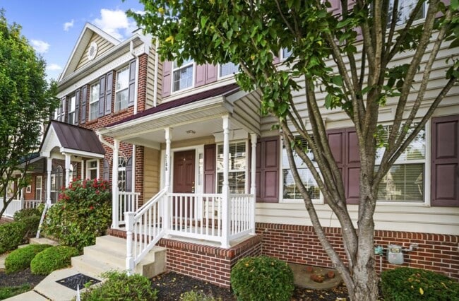 Building Photo - 2148 Danville Dr