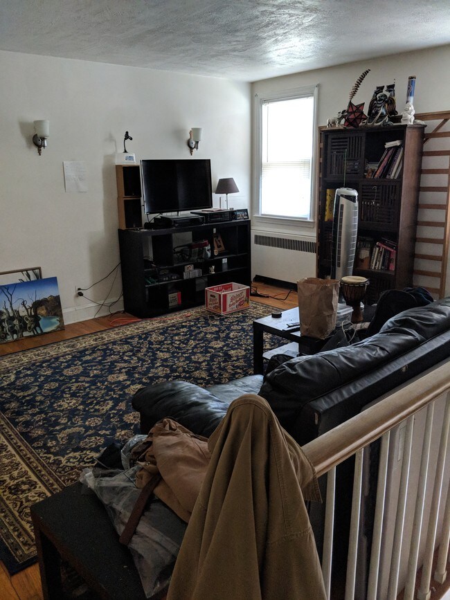 Foto del edificio - 28 N Symington Ave