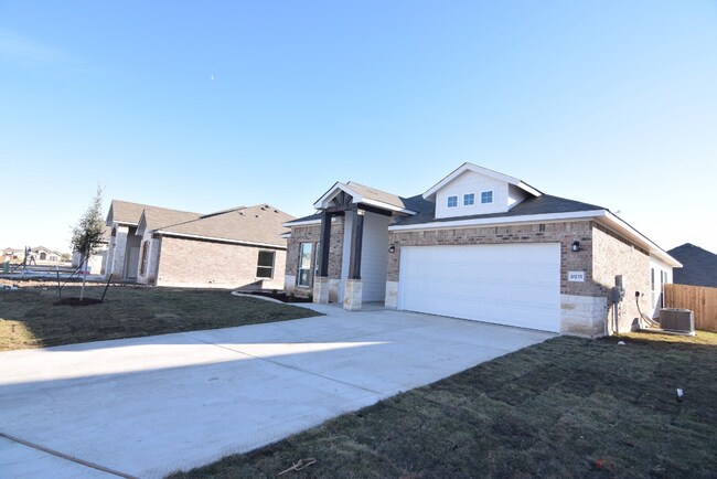 Foto del edificio - 10235 Six Shooter Ln