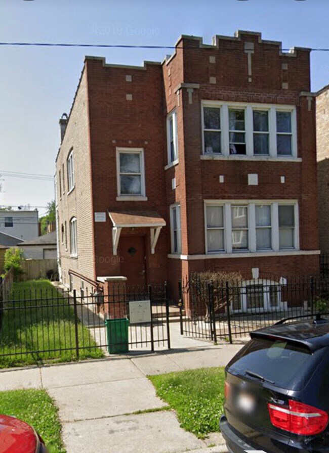 Building Photo - 4329 W Hirsch St