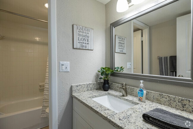 2BR, 2BA - 900SF - Bathroom - Urban Place Apartments
