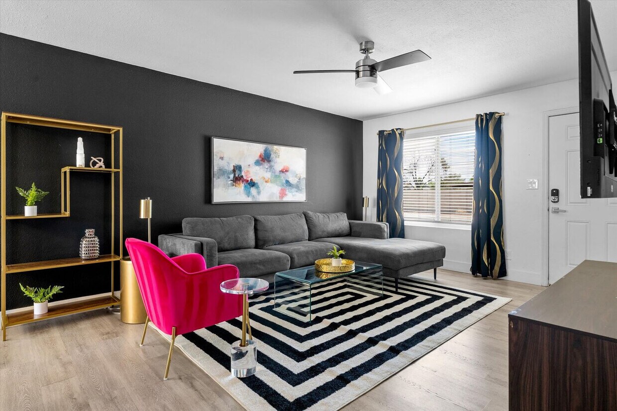 Foto principal - 1701 W Cheyenne Dr