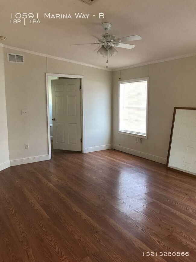 Building Photo - 10591 Marina Way