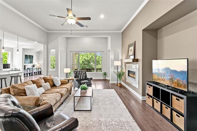 Building Photo - 226 Brentwood Dr