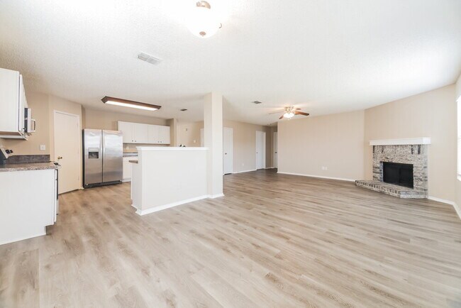 Foto del edificio - 2536 Timberbrook Trail