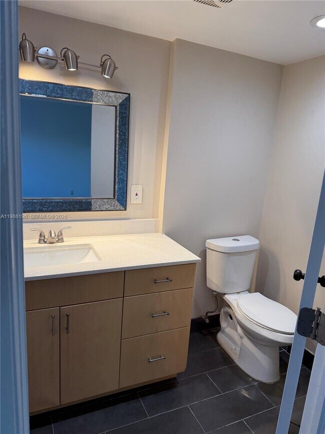 Foto del edificio - 9355 SW 8th St